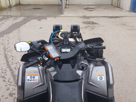 2016 BRP Can-Am Outlander 570, серый, 700000 рублей, вид 2