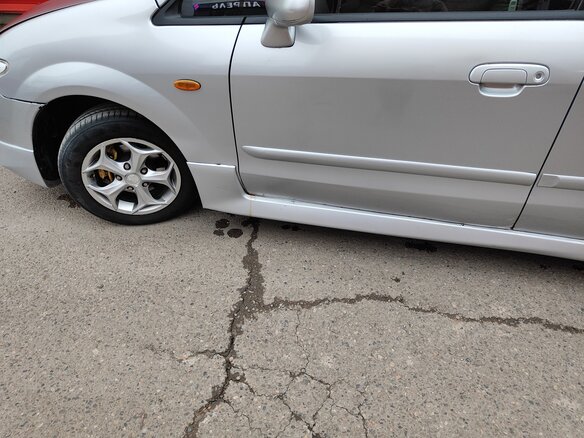 2001 Mazda Premacy I (CP), серый, 350000 рублей - вид 11