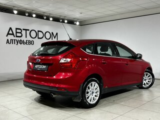2012 Ford Focus III, красный, 677000 рублей, вид 2