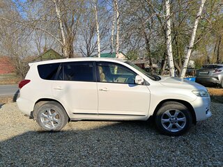 2013 Toyota Vanguard, белый, 1410000 рублей, вид 2
