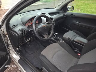 2004 Peugeot 206, серебристый, 80000 рублей, вид 5