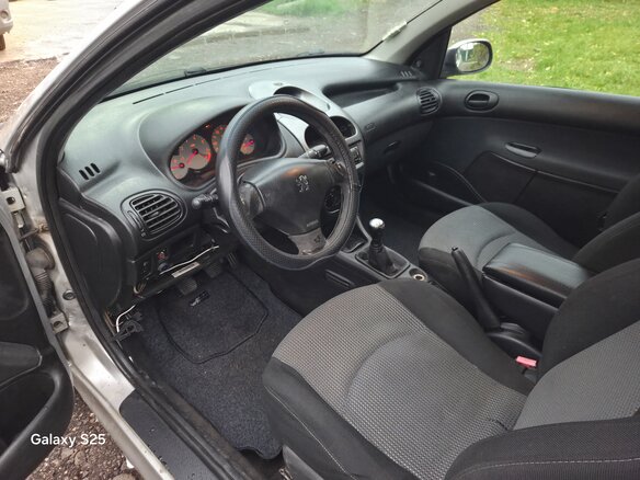 2004 Peugeot 206, серебристый - вид 4