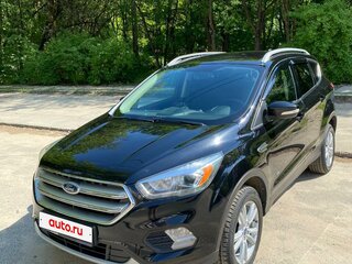 2017 Ford Kuga II Рестайлинг, чёрный, 1550000 рублей, вид 1