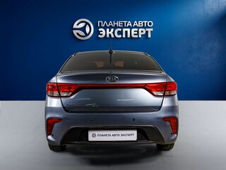 2019 Kia Rio IV, серый, 1520000 рублей, вид 5
