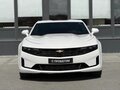 2019 Chevrolet Camaro VI Рестайлинг, белый, 2250000 рублей - вид 5