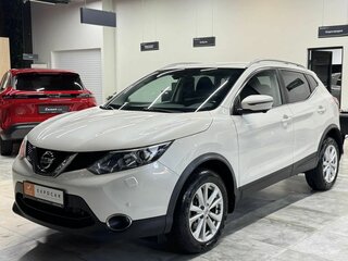 2017 Nissan Qashqai II, белый, 1660000 рублей, вид 2