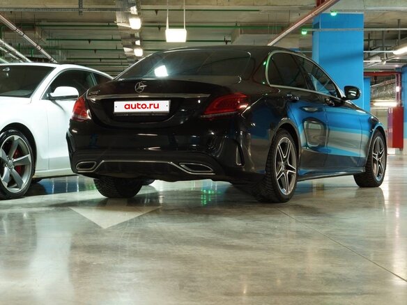 2020 Mercedes-Benz C-Класс 180 IV (W205) Рестайлинг, чёрный, 2800000 рублей - вид 3