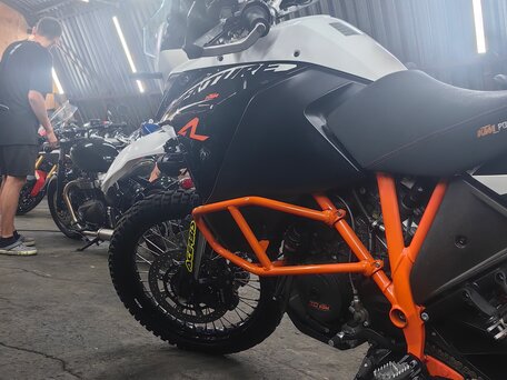2015 KTM 1190 Adventure R, белый, 750000 рублей, вид 5