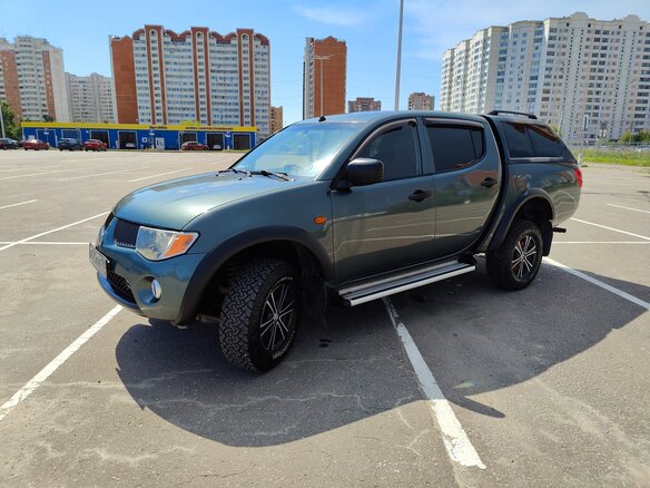 2007 Mitsubishi L200 IV, зелёный - вид 8