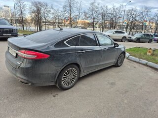 2017 Ford Fusion (North America) II Рестайлинг, чёрный, 1500000 рублей, вид 3