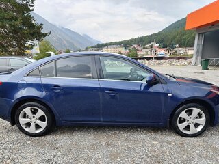 2011 Chevrolet Cruze I, синий, 750000 рублей, вид 3