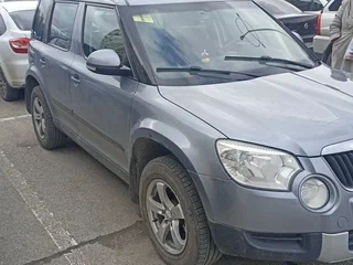 2012 Skoda Yeti I, серый, 750000 рублей, вид 1