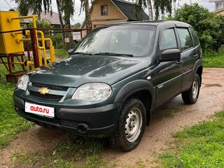 2018 Chevrolet Niva I Рестайлинг, зелёный, 600000 рублей, вид 1