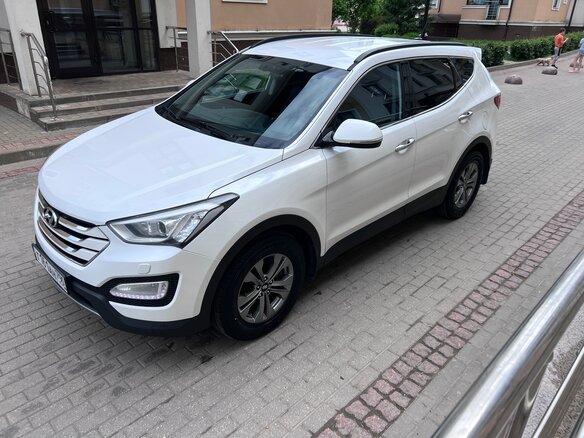 2015 Hyundai Santa Fe III, белый, 2000000 рублей