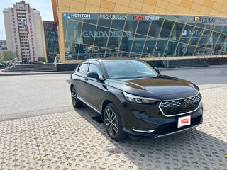 2021 Honda Vezel II, чёрный, 2780000 рублей, вид 2