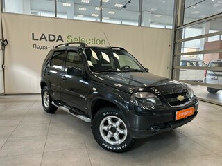 2019 Chevrolet Niva I Рестайлинг, чёрный, 599000 рублей, вид 2