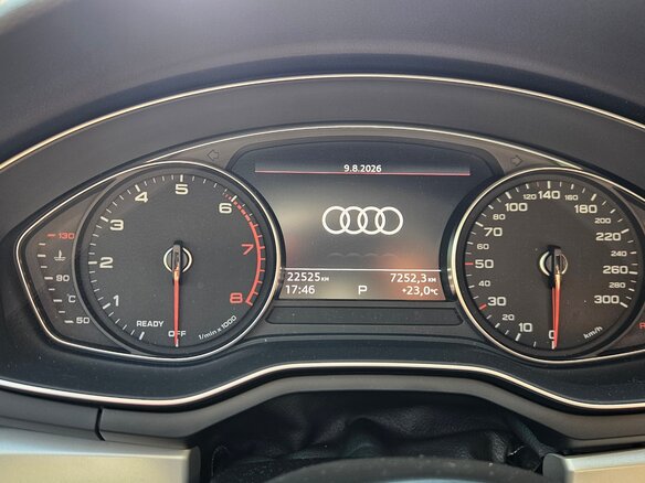 2022 Audi A4 35 TFSI V (B9) Рестайлинг, чёрный - вид 12