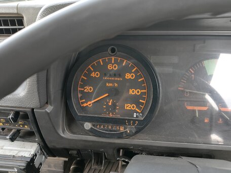 1993 Fuso (Mitsubishi) Canter, зелёный, 800000 рублей, вид 3