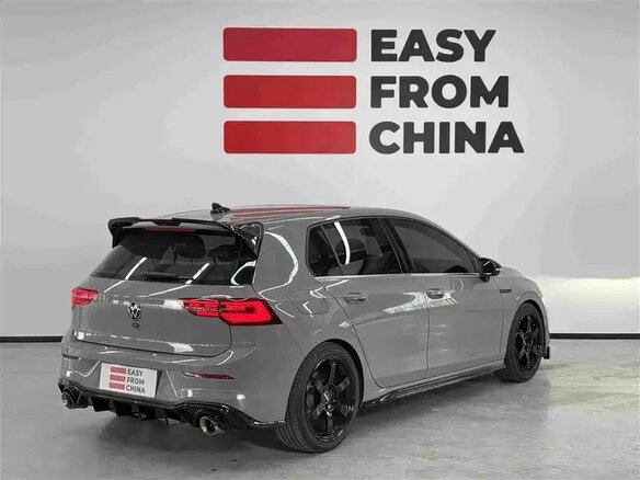 2023 Volkswagen Golf VIII, серый - вид 4