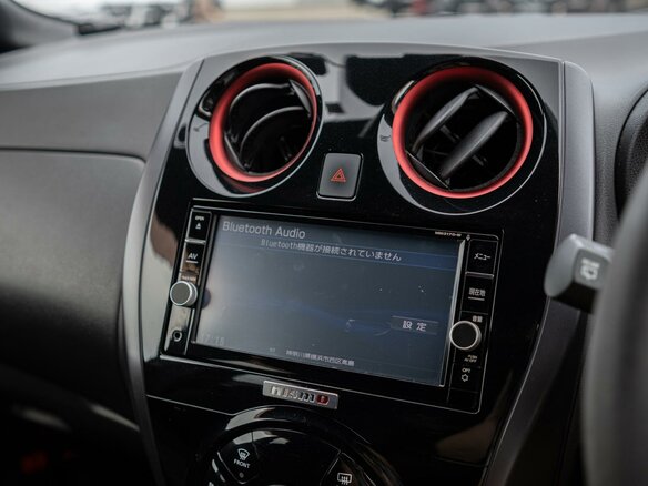 2017 Nissan Note Nismo e-Power II Рестайлинг, белый, 1479000 рублей - вид 14