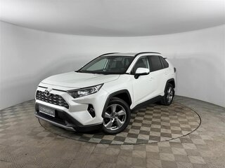 2021 Toyota RAV4 V (XA50), белый, 2575000 рублей, вид 1