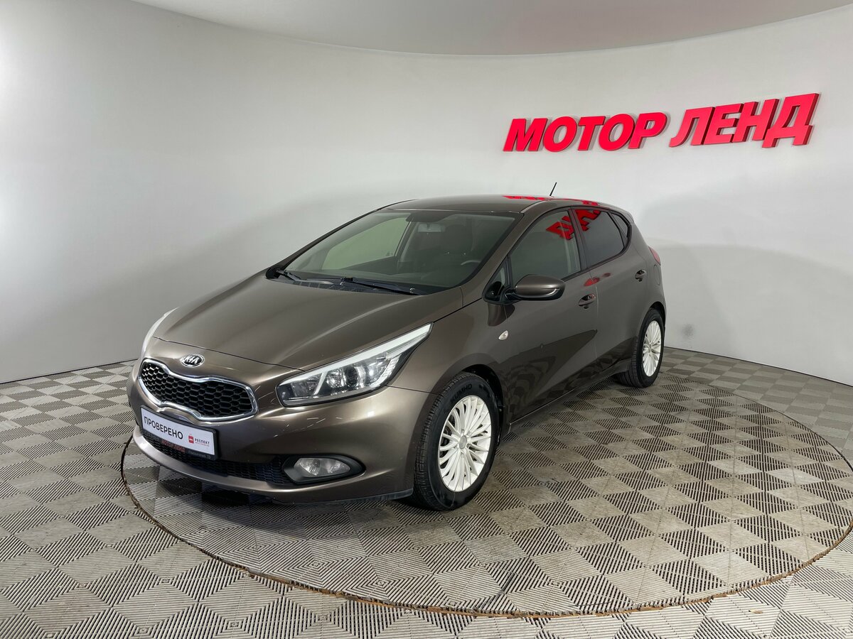 Открыть фотографии: Kia Ceed II