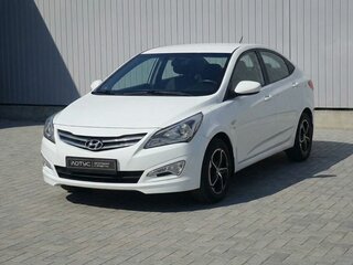 2016 Hyundai Solaris I Рестайлинг, белый, 845000 рублей, вид 2