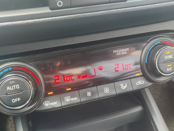 2019 Kia K3 II, синий, 1800000 рублей - вид 19