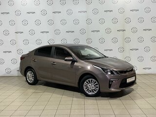 2020 Kia Rio IV, коричневый, 1655000 рублей, вид 1