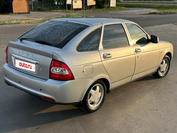 2011 Lada (ВАЗ) Priora I, серебристый, 369000 рублей - вид 3