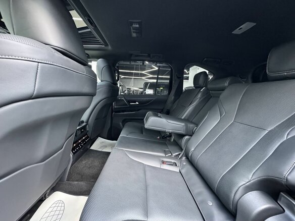 2025 Lexus LX 700h IV, чёрный, 19770000 рублей - вид 23