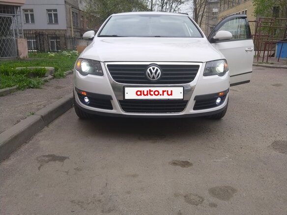 2009 Volkswagen Passat B6, белый, 700000 рублей - вид 6
