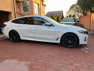 2021 BMW 6 серии Gran Turismo 630d xDrive IV (G32) Рестайлинг, белый, 6999000 рублей, вид 5