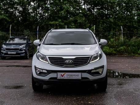 2013 Kia Sportage III, белый, 899000 рублей, вид 3