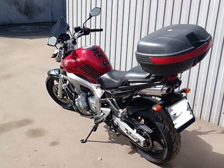 2004 Yamaha FZ6, красный, 480000 рублей, вид 4