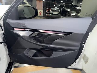 2023 BMW 5 серии 530i xDrive VIII (G60/G61/G68), белый, 7000000 рублей, вид 5
