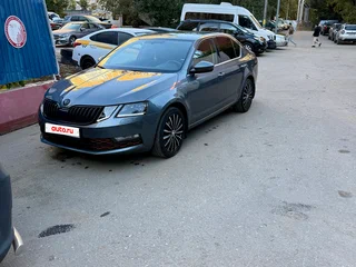2019 Skoda Octavia III (A7) Рестайлинг, серый, 1850000 рублей, вид 1