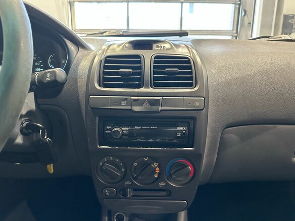 2006 Hyundai Accent ТагАЗ II, бежевый, 240000 рублей - вид 12