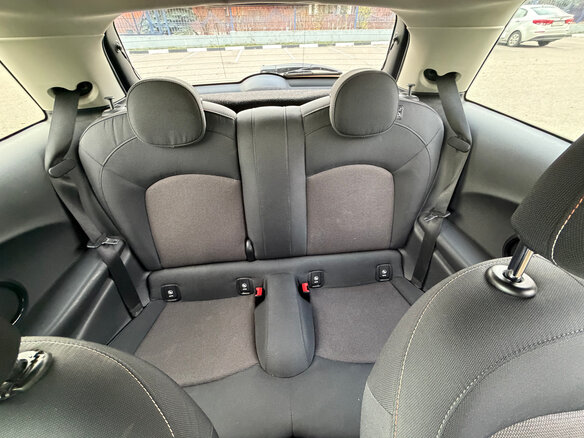 2018 Mini Hatch Cooper III (F55/F56), синий, 1750000 рублей - вид 8