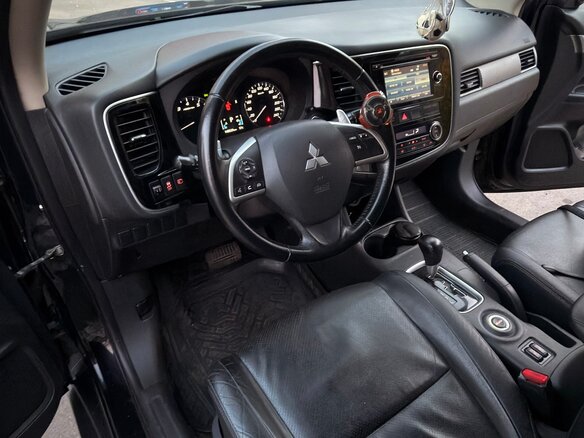 2013 Mitsubishi Outlander III, чёрный, 1300000 рублей - вид 7