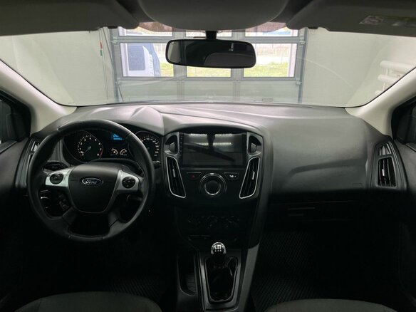 2013 Ford Focus III, коричневый, 699000 рублей - вид 9