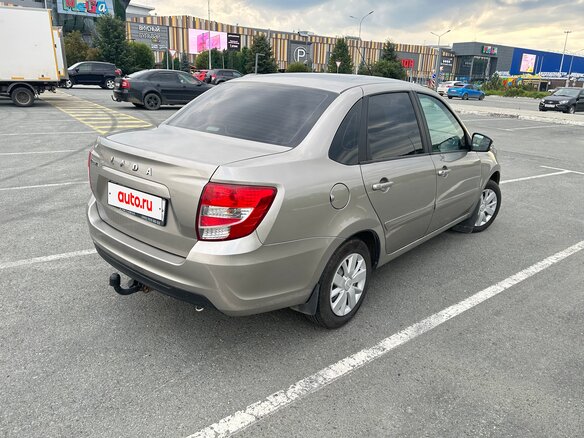 2019 Lada (ВАЗ) Granta I Рестайлинг, серебристый, 498000 рублей - вид 1