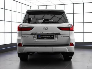 2017 Lexus LX 450d III Рестайлинг 2, белый, 6249000 рублей, вид 5