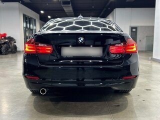 2015 BMW 3 серии 320i VI (F3x), чёрный, 1450000 рублей, вид 4