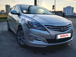 2016 Hyundai Solaris I Рестайлинг, серебристый, 800000 рублей, вид 1