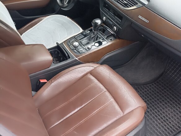 2011 Audi A6 IV (C7), белый, 1550000 рублей - вид 4