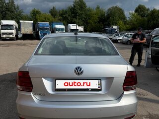 2019 Volkswagen Polo V Рестайлинг, серебристый, 1230000 рублей, вид 3