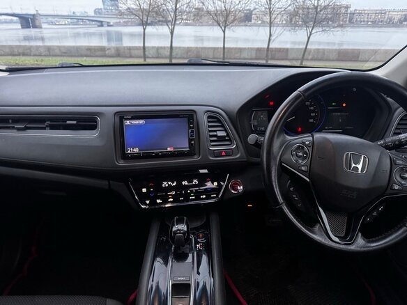 2018 Honda Vezel I, чёрный, 1400000 рублей - вид 17