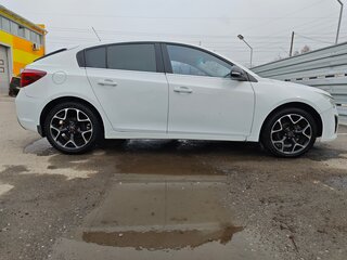 2014 Chevrolet Cruze I Рестайлинг, белый, 850000 рублей, вид 3