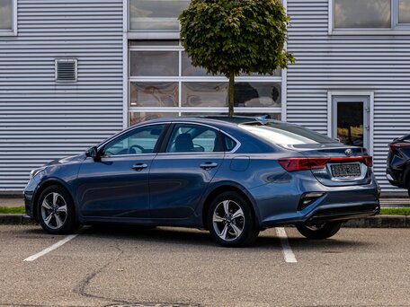 2018 Kia Cerato IV, синий, 1595000 рублей, вид 4